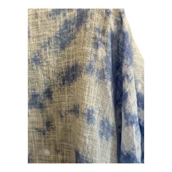 NWT J ill Blue and White Women's Poncho One Size. - Picture 9 of 12